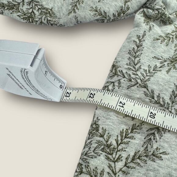 L.L.Bean Womens L Tunic Pullover Cowl Neck Green Pine Print - Picture 3 of 5